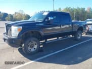 ✅ 2014 Ford F-250 XL • VIN: 1FT7W2B60EEA97155 • Lot: 43595294. Wystawiony na IAAI z przebiegiem 272 245 mil. Bezpłatny archiwum sprzedaży aukcyjnych z USA i szczegółowy raport historii pojazdu na DreamBid. Zdjęcie 2.