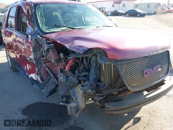 ✅ 2007 GMC Yukon SLT • VIN: 1GKFK13027J317048 • Lot: 42532616. Listed on IAAI with 263,495 mi. Free auction sales archive from the USA and detailed vehicle history report at DreamBid. Image 6.