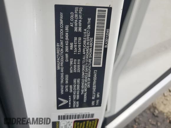 ✅ 2024 VinFast VF 8 Eco • VIN: RLLV1AEB7RH004473 • Лот: 79732284. Опубликован ранее на Copart с пробегом Не указан. Бесплатный доступ к архиву аукционных продаж из США и подробный отчёт об истории автомобиля на DreamBid. Изображение 13.