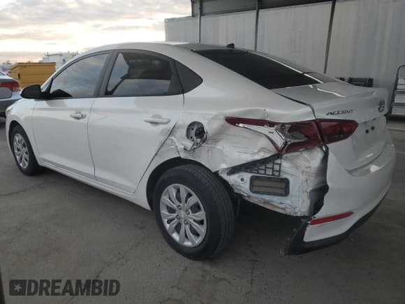 ✅ 2021 Hyundai Accent SE • VIN: 3KPC24A65ME141127 • Лот: 81025004. Опубликован ранее на Copart с пробегом 72 669 миль. Бесплатный доступ к архиву аукционных продаж из США и подробный отчёт об истории автомобиля на DreamBid. Изображение 2.