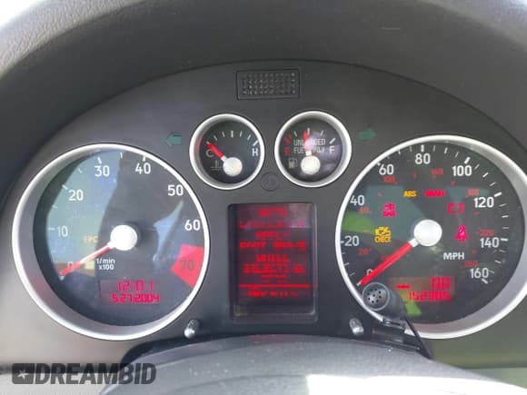 ✅ 2004 Audi TT • VIN: TRUSC28N341025184 • Lot: 42520945. Wystawiony na IAAI z przebiegiem 152 385 mil. Bezpłatny archiwum sprzedaży aukcyjnych z USA i szczegółowy raport historii pojazdu na DreamBid. Zdjęcie 7.