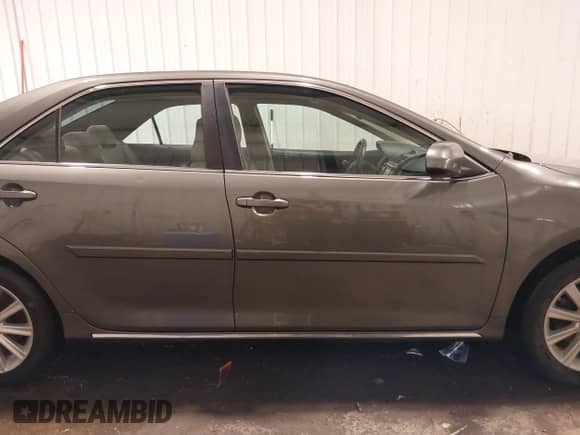 2013 Toyota Camry L with VIN 4T1BF1FK1DU720729, listed as a IAAI auction lot 43127004 with 59,225 mi miles and . Bid and sale history available at DreamBid. Image 14.