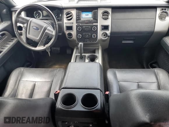 ✅ 2015 Ford Expedition Max XLT • VIN: 1FMJK1HT7FEF26720 • Лот: 62429955. Опубликован ранее на Copart с пробегом 219 593 миль. Бесплатный доступ к архиву аукционных продаж из США и подробный отчёт об истории автомобиля на DreamBid. Изображение 8.