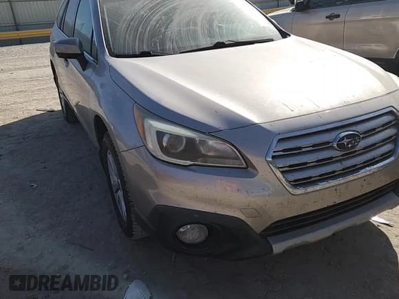 ✅ 2015 Subaru Outback Premium • VIN: 4S4BSBDC5F3246371 • Lot: 89631675. Listed on Copart with 215,908 mi. Free auction sales archive from the USA and detailed vehicle history report at DreamBid. Image 14.