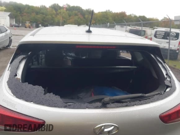 ✅ 2016 Hyundai Tucson SE • VIN: KM8J23A42GU087125 • Лот: 43433013. Опубликован ранее на IAAI с пробегом 72 703 миль. Бесплатный доступ к архиву аукционных продаж из США и подробный отчёт об истории автомобиля на DreamBid. Изображение 17.