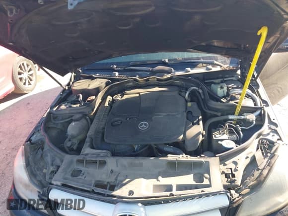 ✅ 2012 Mercedes-Benz C 350 • VIN: WDDGJ5HB1CF892815 • Lot: 43887806. Listed on IAAI with 102,751 mi. Free auction sales archive from the USA and detailed vehicle history report at DreamBid. Image 10.