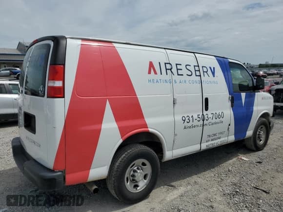 ✅ 2017 Chevrolet Express Cargo • VIN: 1GCWGAFF3H1348145 • Lot: 61208035. Listed on Copart with 144,910 mi. Free auction sales archive from the USA and detailed vehicle history report at DreamBid. Image 3.