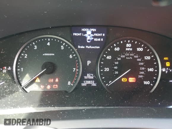 ✅ 2013 Lexus LS 460 • VIN: JTHBL5EF6D5115414 • Lot: 86509995. Wystawiony na Copart z przebiegiem 128 832 mil. Bezpłatny archiwum sprzedaży aukcyjnych z USA i szczegółowy raport historii pojazdu na DreamBid. Zdjęcie 9.