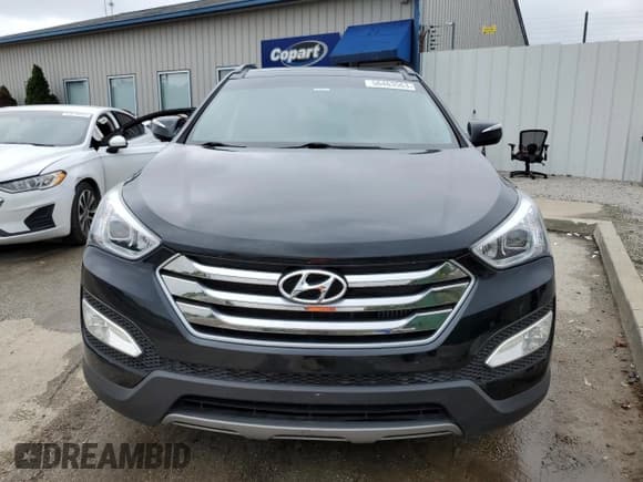 ✅ 2015 Hyundai Santa Fe • VIN: 5XYZW4LA8FG243804 • Лот: 56463563. Опубликован ранее на Copart с пробегом 52 997 миль. Бесплатный доступ к архиву аукционных продаж из США и подробный отчёт об истории автомобиля на DreamBid. Изображение 5.