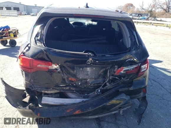 ✅ 2017 Acura MDX • VIN: 5J8YD4H3XHL007577 • Lot: 92287695. Listed on Copart with 134,305 mi. Free auction sales archive from the USA and detailed vehicle history report at DreamBid. Image 6.