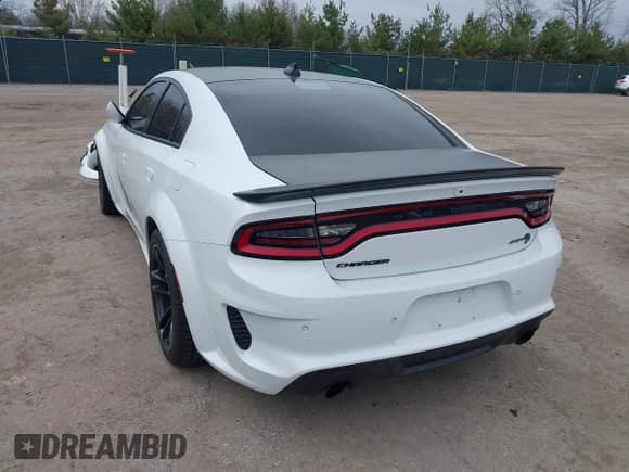 ✅ 2021 Dodge Charger SRT Hellcat Widebody • VIN: 2C3CDXL95MH500732 • Lot: 41967309. Wystawiony na IAAI z przebiegiem 31 290 mil. Bezpłatny archiwum sprzedaży aukcyjnych z USA i szczegółowy raport historii pojazdu na DreamBid. Zdjęcie 3.