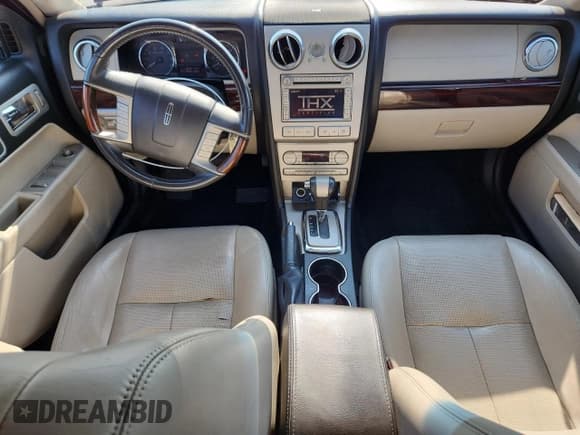 ✅ 2006 Lincoln Zephyr • VIN: 3LNHM26146R654202 • Лот: 66487525. Опубликован ранее на Copart с пробегом 80 400 миль. Бесплатный доступ к архиву аукционных продаж из США и подробный отчёт об истории автомобиля на DreamBid. Изображение 8.