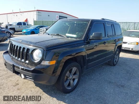 ✅ 2016 Jeep Patriot Sport • VIN: 1C4NJPBA9GD698418 • Lot: 43371231. Listed on IAAI with 125,817 mi. Free auction sales archive from the USA and detailed vehicle history report at DreamBid. Image 2.
