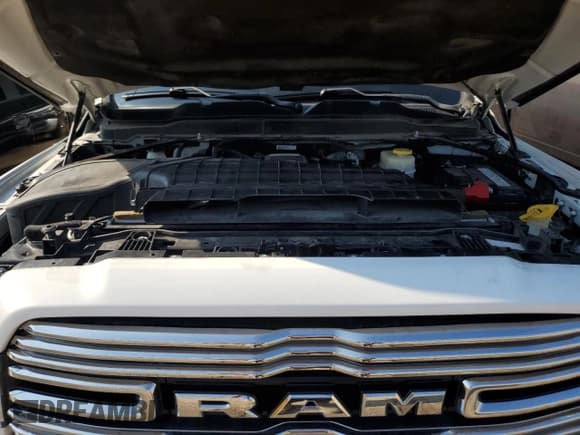 ✅ 2019 Ram 2500 Big Horn • VIN: 3C6UR5DL0KG665351 • Лот: 69698725. Опубликован ранее на Copart с пробегом 92 814 миль. Бесплатный доступ к архиву аукционных продаж из США и подробный отчёт об истории автомобиля на DreamBid. Изображение 11.