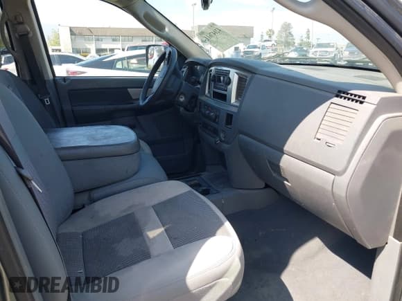 ✅ 2008 Dodge 1500 SLT • VIN: 3D7KR19D48G183636 • Лот: 42147611. Опубликован ранее на IAAI с пробегом 197 021 миль. Бесплатный доступ к архиву аукционных продаж из США и подробный отчёт об истории автомобиля на DreamBid. Изображение 5.