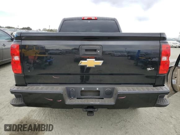 ✅ 2019 Chevrolet Silverado 1500 Custom • VIN: 2GCRCMEC9K1193992 • Lot: 76494724. Wystawiony na Copart z przebiegiem 83 892 mil. Bezpłatny archiwum sprzedaży aukcyjnych z USA i szczegółowy raport historii pojazdu na DreamBid. Zdjęcie 6.