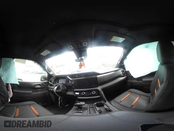 ✅ 2025 GMC Sierra 1500 AT4 • VIN: 1GTUUEELXSZ185307 • Лот: 42321389. Опубликован ранее на IAAI с пробегом 10 311 миль. Бесплатный доступ к архиву аукционных продаж из США и подробный отчёт об истории автомобиля на DreamBid. Изображение 18.