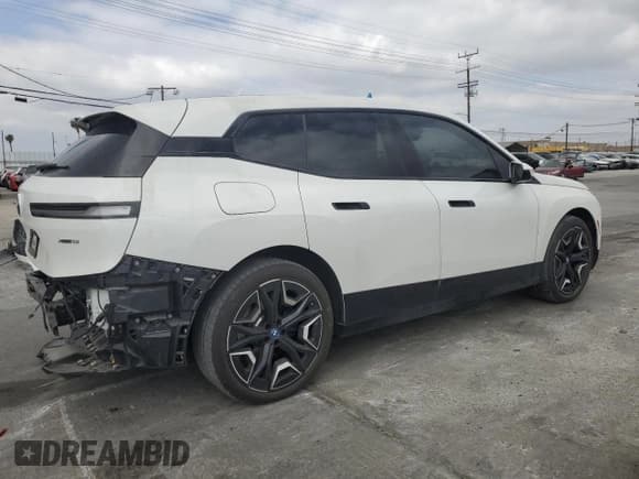 ✅ 2022 BMW iX xDrive50 • VIN: WB523CF01NCK44105 • Lot: 53743765. Listed on Copart with 35,942 mi. Free auction sales archive from the USA and detailed vehicle history report at DreamBid. Image 3.