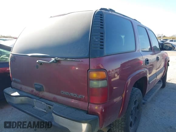 ✅ 2004 Chevrolet Tahoe LT • VIN: 1GNEC13ZX4R166600 • Лот: 41728301. Опубликован ранее на IAAI с пробегом 245 044 миль. Бесплатный доступ к архиву аукционных продаж из США и подробный отчёт об истории автомобиля на DreamBid. Изображение 4.