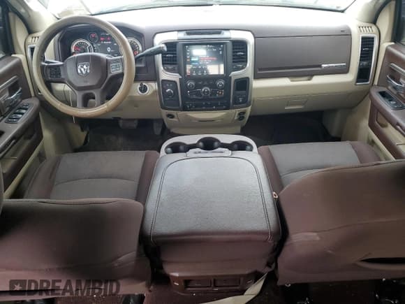 ✅ 2018 Ram 3500 Big Horn • VIN: 3C63R3DJ3JG220390 • Лот: 46666765. Опубликован ранее на Copart с пробегом 122 797 миль. Бесплатный доступ к архиву аукционных продаж из США и подробный отчёт об истории автомобиля на DreamBid. Изображение 8.