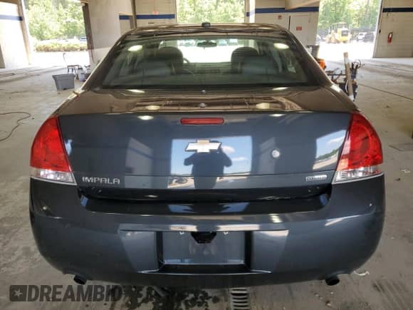 2015 Chevrolet Impala Police Police z VIN 2G1WD5E36F1157424, wystawiony jako Copart lot #62017755 z przebiegiem 185 746 mil mil oraz Szkoda całkowita • Salvage title. Historia ofert i sprzedaży dostępna na DreamBid. Obrazek 6.