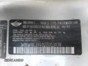 ✅ 2002 MINI Hardtop S • VIN: WMWRE33492TD53038 • Lot: 42994217. Wystawiony na IAAI z przebiegiem Nie podano. Bezpłatny archiwum sprzedaży aukcyjnych z USA i szczegółowy raport historii pojazdu na DreamBid. Zdjęcie 9.