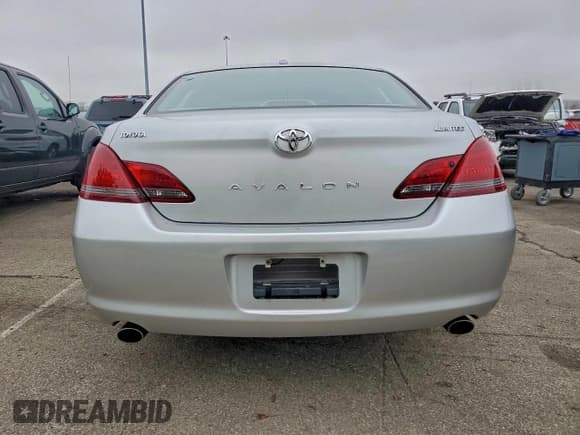 ✅ 2010 Toyota Avalon Limited • VIN: 4T1BK3DB9AU353391 • Лот: 94078305. Опубликован ранее на Copart с пробегом 128 521 миль. Бесплатный доступ к архиву аукционных продаж из США и подробный отчёт об истории автомобиля на DreamBid. Изображение 6.