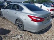 ✅ 2017 Nissan Altima SV • VIN: 1N4AL3APXHC288585 • Lot: 42839118. Wystawiony na IAAI z przebiegiem 92 856 mil. Bezpłatny archiwum sprzedaży aukcyjnych z USA i szczegółowy raport historii pojazdu na DreamBid. Zdjęcie 3.