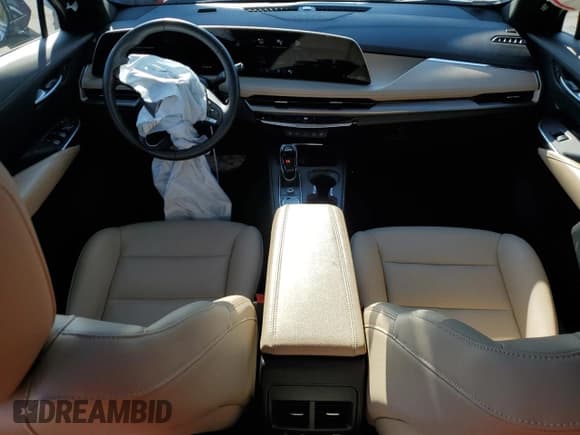 ✅ 2024 Cadillac XT4 AWD Luxury • VIN: 1GYFZBR42RF202649 • Lot: 71652865. Listed on Copart with 12,667 mi. Free auction sales archive from the USA and detailed vehicle history report at DreamBid. Image 8.