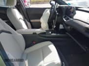 ✅ 2023 Lexus UX 250h Premium • VIN: JTHP9JBH7P2064515 • Lot: 43382117. Listed on IAAI with 32,348 mi. Free auction sales archive from the USA and detailed vehicle history report at DreamBid. Image 5.