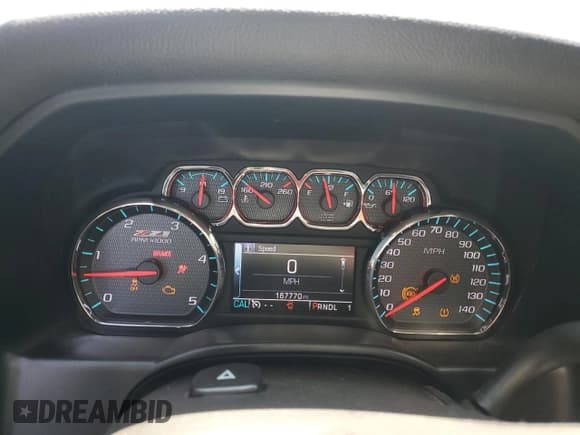 ✅ 2017 Chevrolet Silverado 2500HD LT • VIN: 1GC1KVEY7HF193721 • Lot: 68681495. Wystawiony na Copart z przebiegiem 167 770 mil. Bezpłatny archiwum sprzedaży aukcyjnych z USA i szczegółowy raport historii pojazdu na DreamBid. Zdjęcie 9.