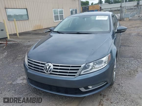 ✅ 2013 Volkswagen CC R-Line • VIN: WVWBP7AN1DE513872 • Lot: 42493503. Listed on IAAI with 129,770 mi. Free auction sales archive from the USA and detailed vehicle history report at DreamBid. Image 6.