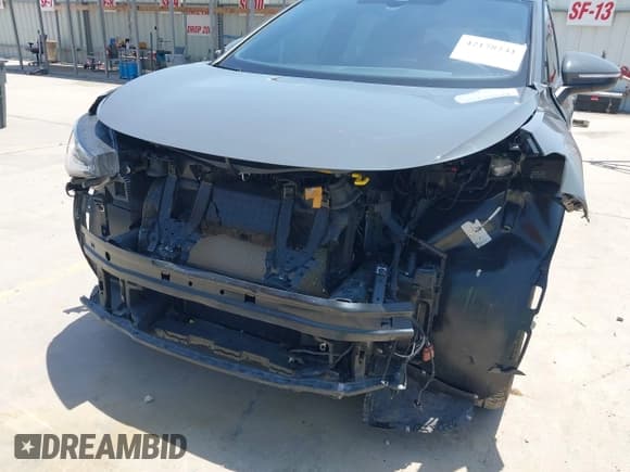 ✅ 2023 Volkswagen ID.4 Pro S • VIN: 1V2GNPE80PC006590 • Lot: 42178241. Wystawiony na IAAI z przebiegiem 17 177 mil. Bezpłatny archiwum sprzedaży aukcyjnych z USA i szczegółowy raport historii pojazdu na DreamBid. Zdjęcie 6.