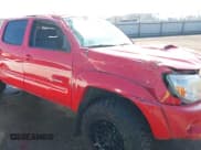 ✅ 2008 Toyota Tacoma PreRunner • VIN: 5TEKU72N98Z511765 • Lot: 43560318. Wystawiony na IAAI z przebiegiem 166 084 mil. Bezpłatny archiwum sprzedaży aukcyjnych z USA i szczegółowy raport historii pojazdu na DreamBid. Zdjęcie 19.