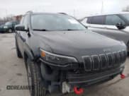 ✅ 2020 Jeep Cherokee Trailhawk • VIN: 1C4PJMBX8LD500952 • Lot: 43742734. Listed on IAAI with 78,459 mi. Free auction sales archive from the USA and detailed vehicle history report at DreamBid. Image 1.