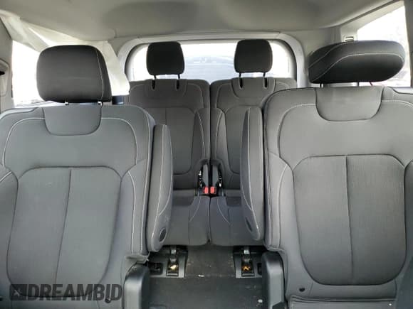 ✅ 2022 Jeep Grand Cherokee Laredo • VIN: 1C4RJKAG0N8623705 • Lot: 90121565. Wystawiony na Copart z przebiegiem 40 108 mil. Bezpłatny archiwum sprzedaży aukcyjnych z USA i szczegółowy raport historii pojazdu na DreamBid. Zdjęcie 10.