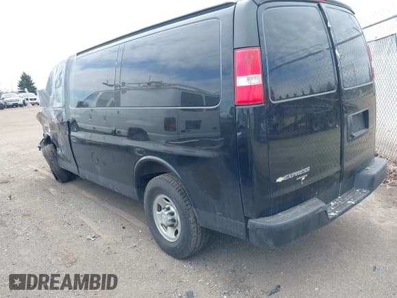 ✅ 2016 Chevrolet Express Cargo • VIN: 1GCWGAFGXG1260362 • Lot: 41813990. Listed on IAAI with 141,741 mi. Free auction sales archive from the USA and detailed vehicle history report at DreamBid. Image 3.