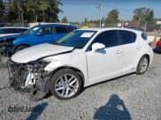 ✅ 2014 Lexus CT 200h • VIN: JTHKD5BH0E2185402 • Lot: 43386162. Wystawiony na IAAI z przebiegiem 110 681 mil. Bezpłatny archiwum sprzedaży aukcyjnych z USA i szczegółowy raport historii pojazdu na DreamBid. Zdjęcie 2.