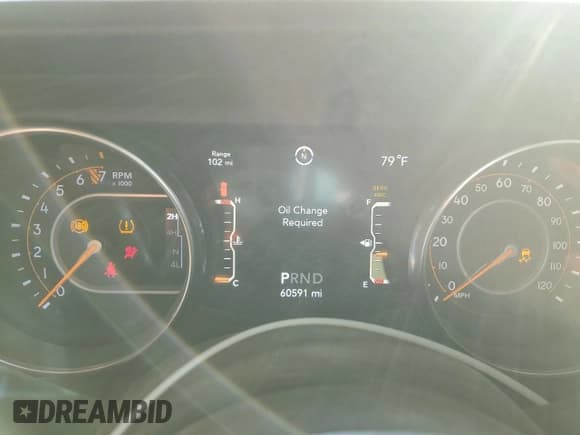 ✅ 2018 Jeep Wrangler Unlimited Sahara • VIN: 1C4HJXEG6JW320761 • Lot: 92801835. Listed on Copart with 60,591 mi. Free auction sales archive from the USA and detailed vehicle history report at DreamBid. Image 9.