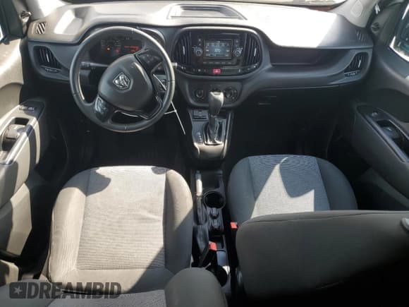 ✅ 2015 Ram ProMaster City Cargo Tradesman • VIN: ZFBERFAT0F6A84095 • Lot: 82442535. Wystawiony na Copart z przebiegiem 45 064 mil. Bezpłatny archiwum sprzedaży aukcyjnych z USA i szczegółowy raport historii pojazdu na DreamBid. Zdjęcie 8.