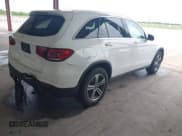 ✅ 2020 Mercedes-Benz GLC 300 • VIN: WDC0G8DB3LF695690 • Lot: 42491247. Wystawiony na IAAI z przebiegiem 99 548 mil. Bezpłatny archiwum sprzedaży aukcyjnych z USA i szczegółowy raport historii pojazdu na DreamBid. Zdjęcie 4.