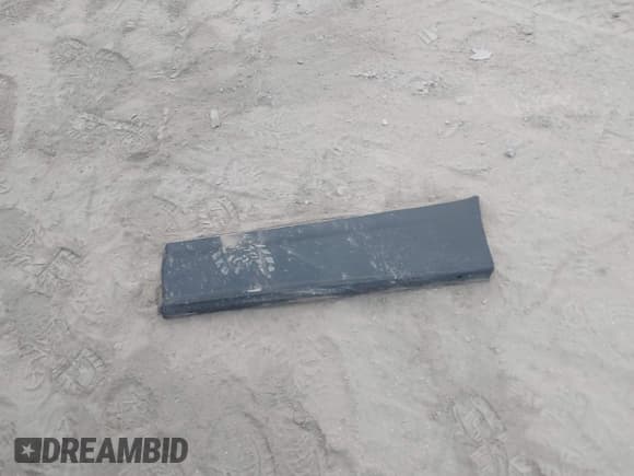 ✅ 2023 Chevrolet Equinox LT • VIN: 3GNAXUEG8PL128553 • Лот: 43542487. Опубликован ранее на IAAI с пробегом 15 536 миль. Бесплатный доступ к архиву аукционных продаж из США и подробный отчёт об истории автомобиля на DreamBid. Изображение 12.