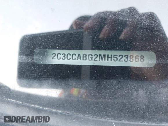 ✅ 2021 Chrysler 300 S • VIN: 2C3CCABG2MH523868 • Lot: 42399021. Listed on IAAI with 105,325 mi. Free auction sales archive from the USA and detailed vehicle history report at DreamBid. Image 9.