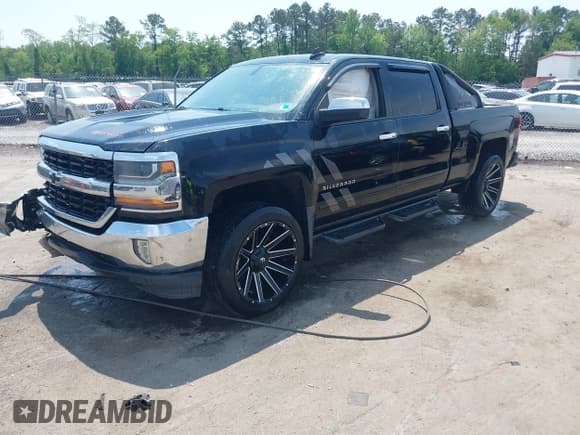 ✅ 2016 Chevrolet Silverado 1500 LT • VIN: 3GCUKREC1GG109575 • Лот: 42164610. Опубликован ранее на IAAI с пробегом 152 226 миль. Бесплатный доступ к архиву аукционных продаж из США и подробный отчёт об истории автомобиля на DreamBid. Изображение 2.