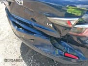 ✅ 2016 Scion iA • VIN: 3MYDLBZV2GY135131 • Лот: 43194573. Опубликован ранее на IAAI с пробегом 131 830 миль. Бесплатный доступ к архиву аукционных продаж из США и подробный отчёт об истории автомобиля на DreamBid. Изображение 6.