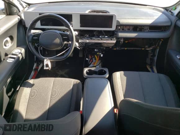 2022 Hyundai Ioniq 5 SE с VIN KM8KMDAF3NU094328, выставлен на аукционе Copart как лот 74259733 с пробегом 19 981 миль миль и . История ставок и продаж доступна на DreamBid. Изображение 8.