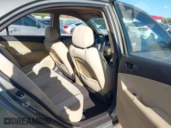 2010 Hyundai Sonata GLS with VIN 5NPET4AC6AH583675, listed as a IAAI auction lot 43500742 with 228,555 mi miles and . Bid and sale history available at DreamBid. Image 8.