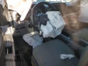 ✅ 2022 Ford F-150 XL • VIN: 1FTFW1E53NFB64446 • Lot: 89633845. Wystawiony na Copart z przebiegiem 81 200 mil. Bezpłatny archiwum sprzedaży aukcyjnych z USA i szczegółowy raport historii pojazdu na DreamBid. Zdjęcie 8.