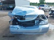 ✅ 2006 Lincoln Town Car Signature • VIN: 1LNHM81W06Y617350 • Lot: 42450529. Listed on IAAI with Not provided. Free auction sales archive from the USA and detailed vehicle history report at DreamBid. Image 6.