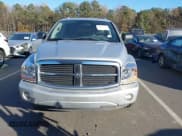 ✅ 2004 Dodge Durango Limited • VIN: 1D4HB58N84F204965 • Лот: 43671070. Опубликован ранее на IAAI с пробегом 400 827 миль. Бесплатный доступ к архиву аукционных продаж из США и подробный отчёт об истории автомобиля на DreamBid. Изображение 6.